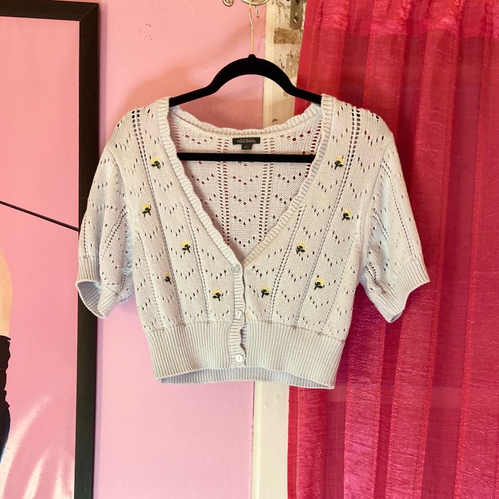 wild fable Knit Crochet Cropped Shrug Half Sleeve Yellow Flower Pattern XL